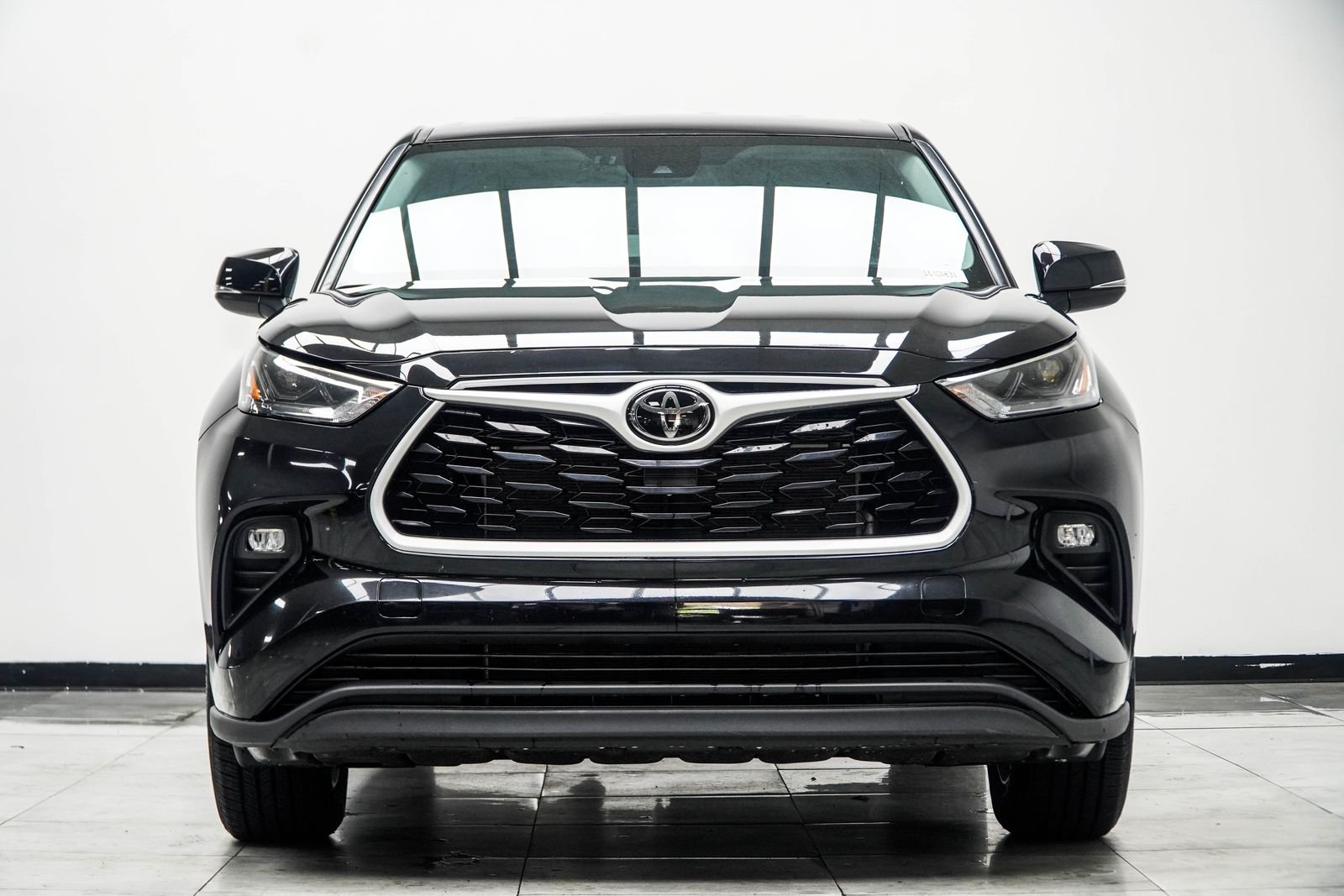 Used 2025 Black Toyota LE image 8