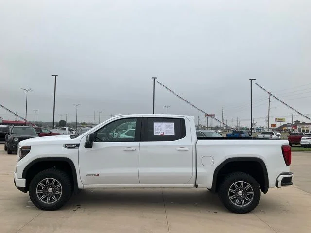 Used 2025 White GMC AT4 image 50