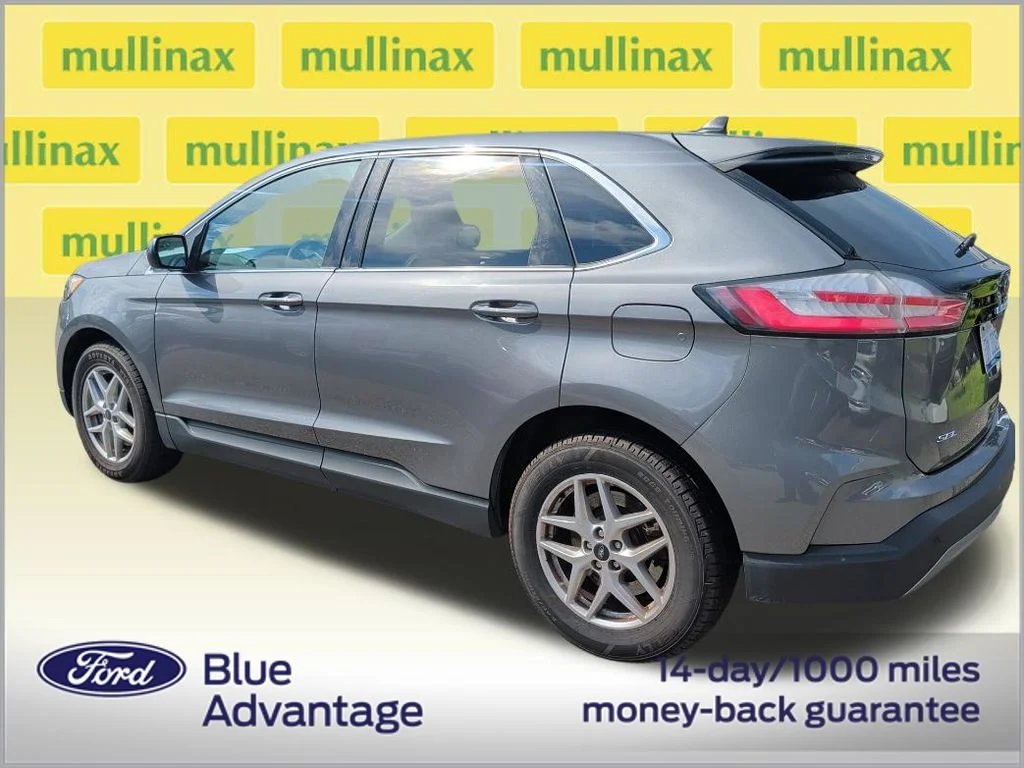 Certified Used 2024 Gray Ford SEL image 3