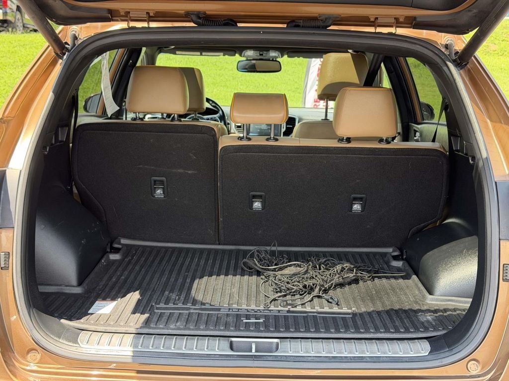Used 2018 Brown Kia SX image 14