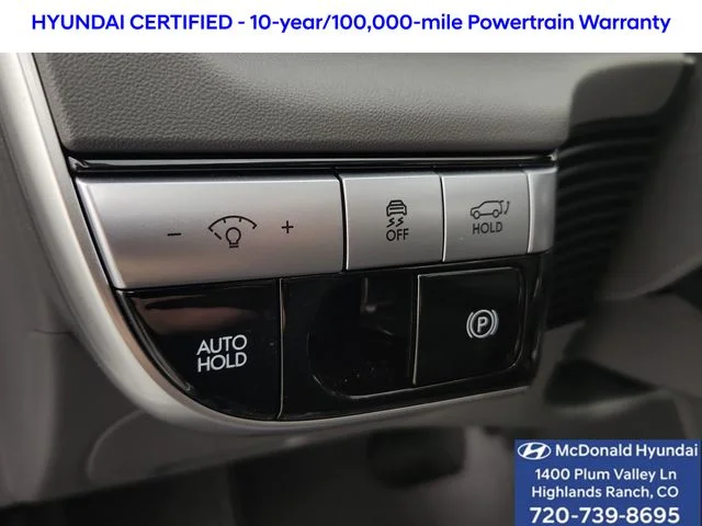 Used 2024 White Hyundai SEL image 21