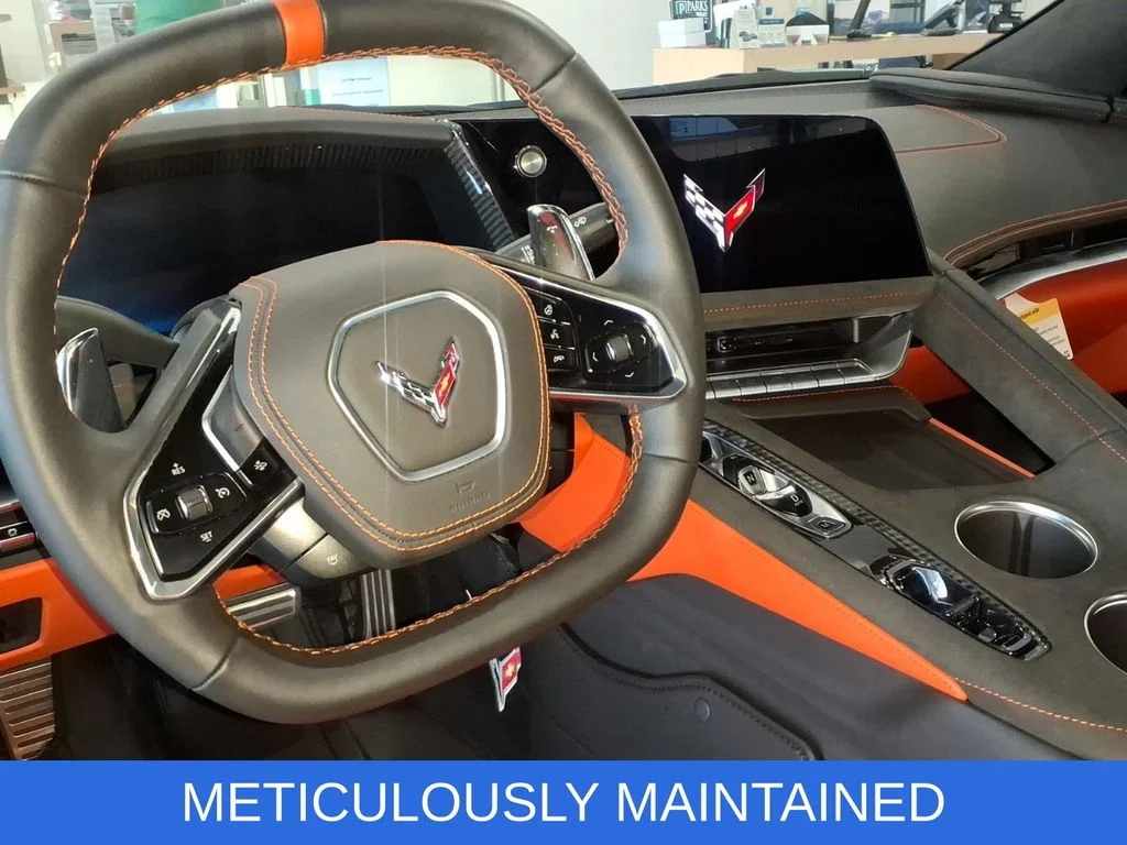 Used 2026 Green Chevrolet Stingray image 8