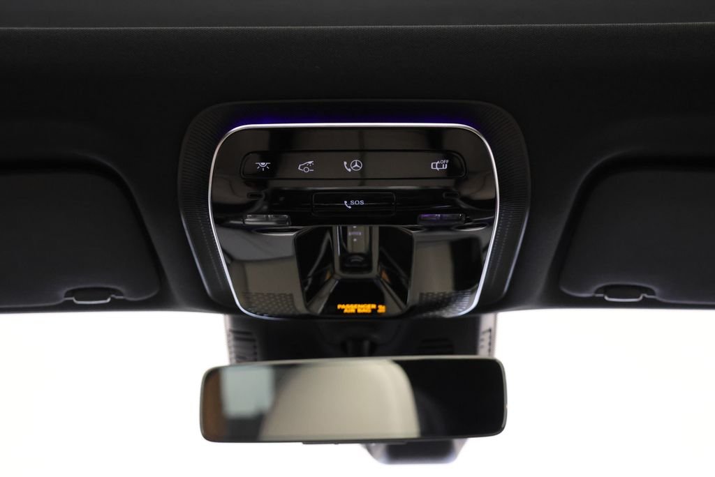 New 2027 Black Mercedes-Benz GLC 300 image 16