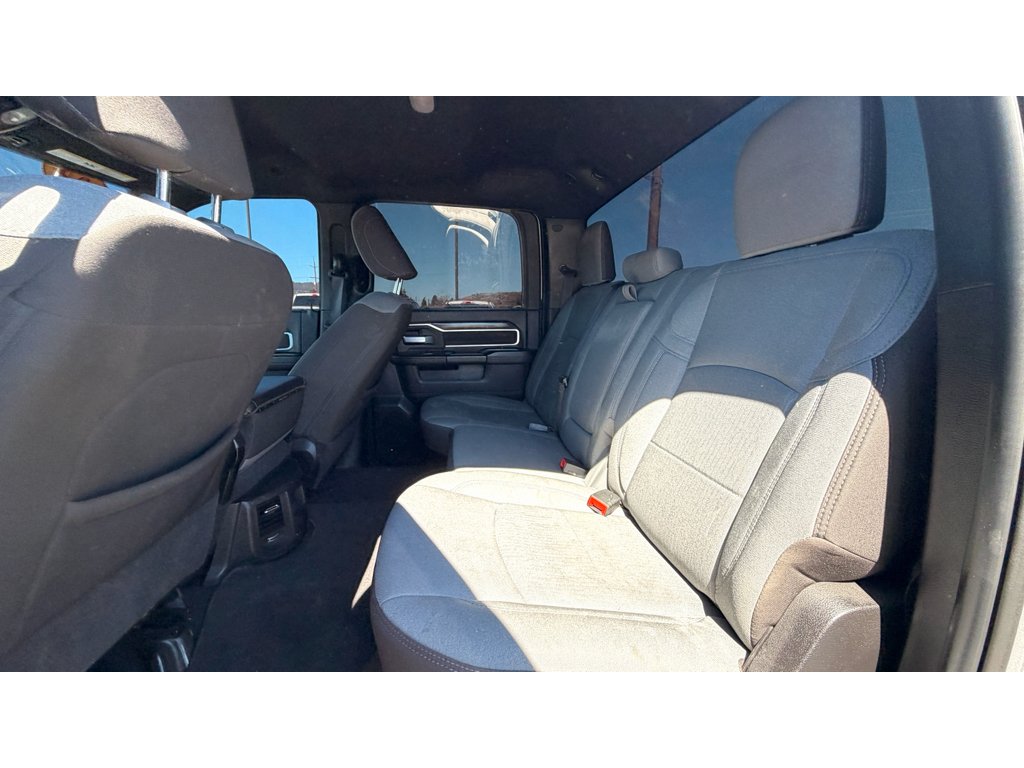 Used 2024 Silver Ram Big Horn image 19