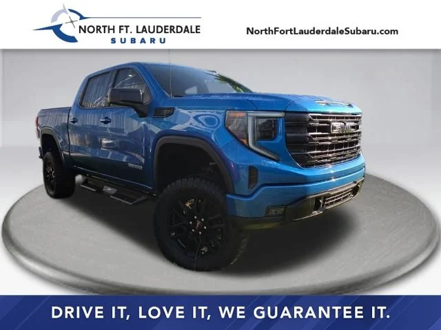 Used 2023 Blue GMC Elevation image 1