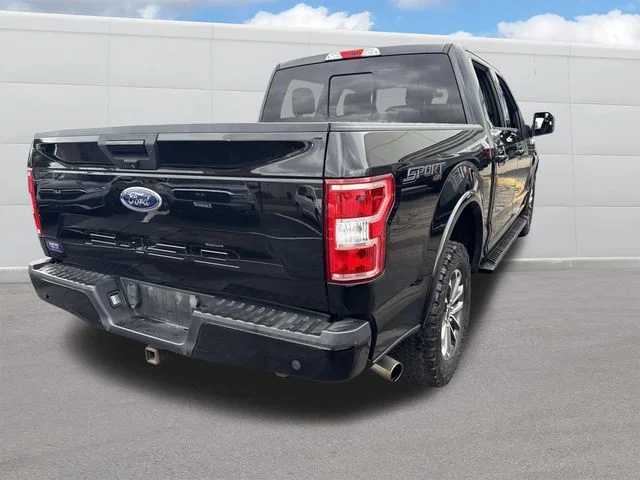 Used 2018 Black Ford XLT image 5