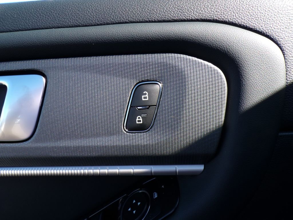 New 2026 Carbonized Gray Metallic Ford ST-Line image 11