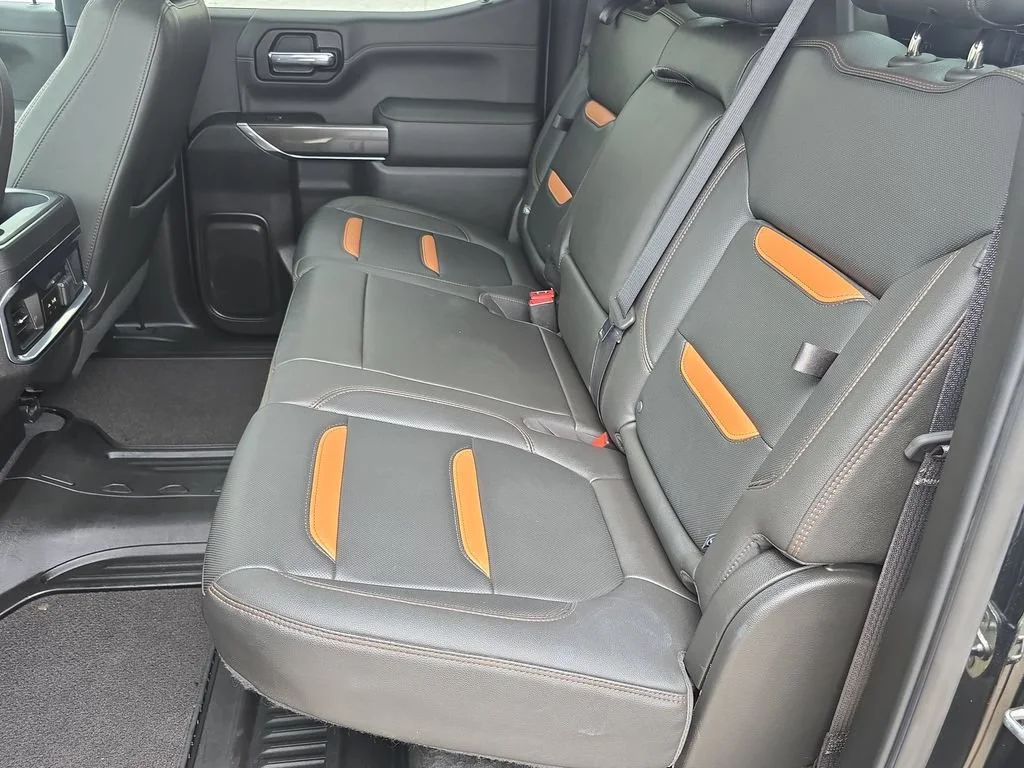 Used 2022 Onyx Black GMC AT4 image 26