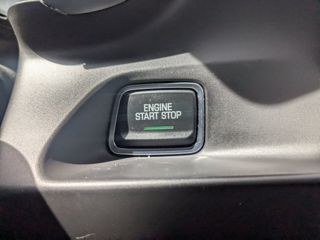 Used 2022 Summit White Chevrolet 1SS image 19