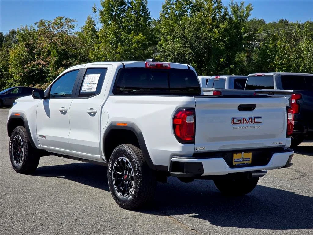 New 2026 Summit White GMC AT4 image 6