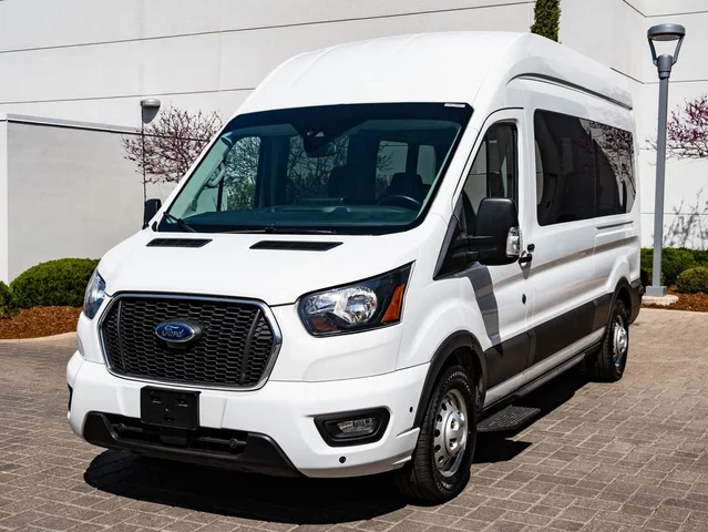 2024 Ford Transit-350 XLT