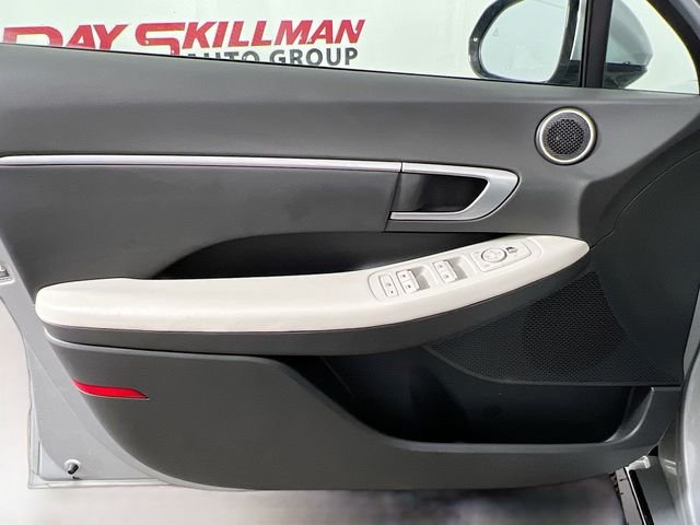 2025 Hyundai Sonata SEL - Photo 31