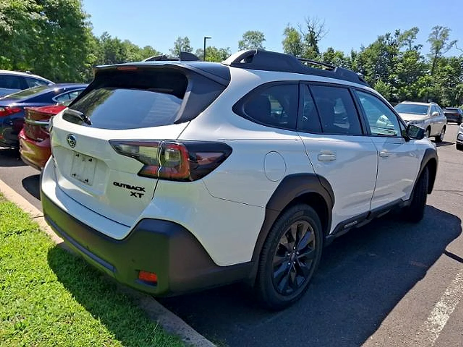 Used 2023  Subaru Onyx Edition XT image 5