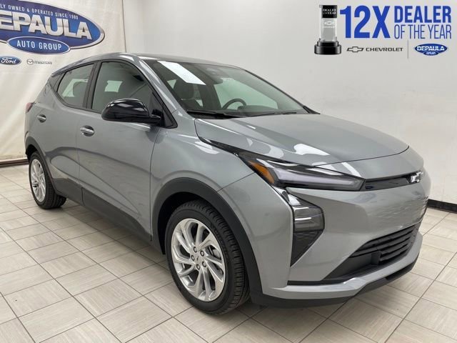 2027 Chevrolet Bolt EV LT Auto's photo