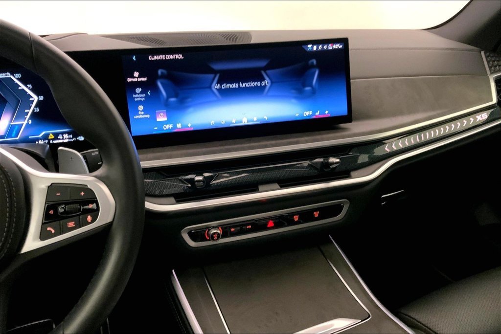 Certified Used 2026 Dravit Grey Metallic BMW  image 5