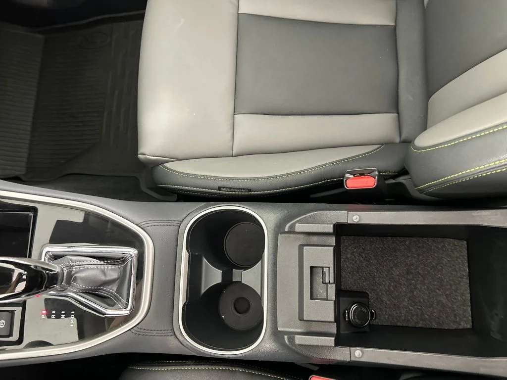 Used 2025 Black Subaru Onyx Edition image 15