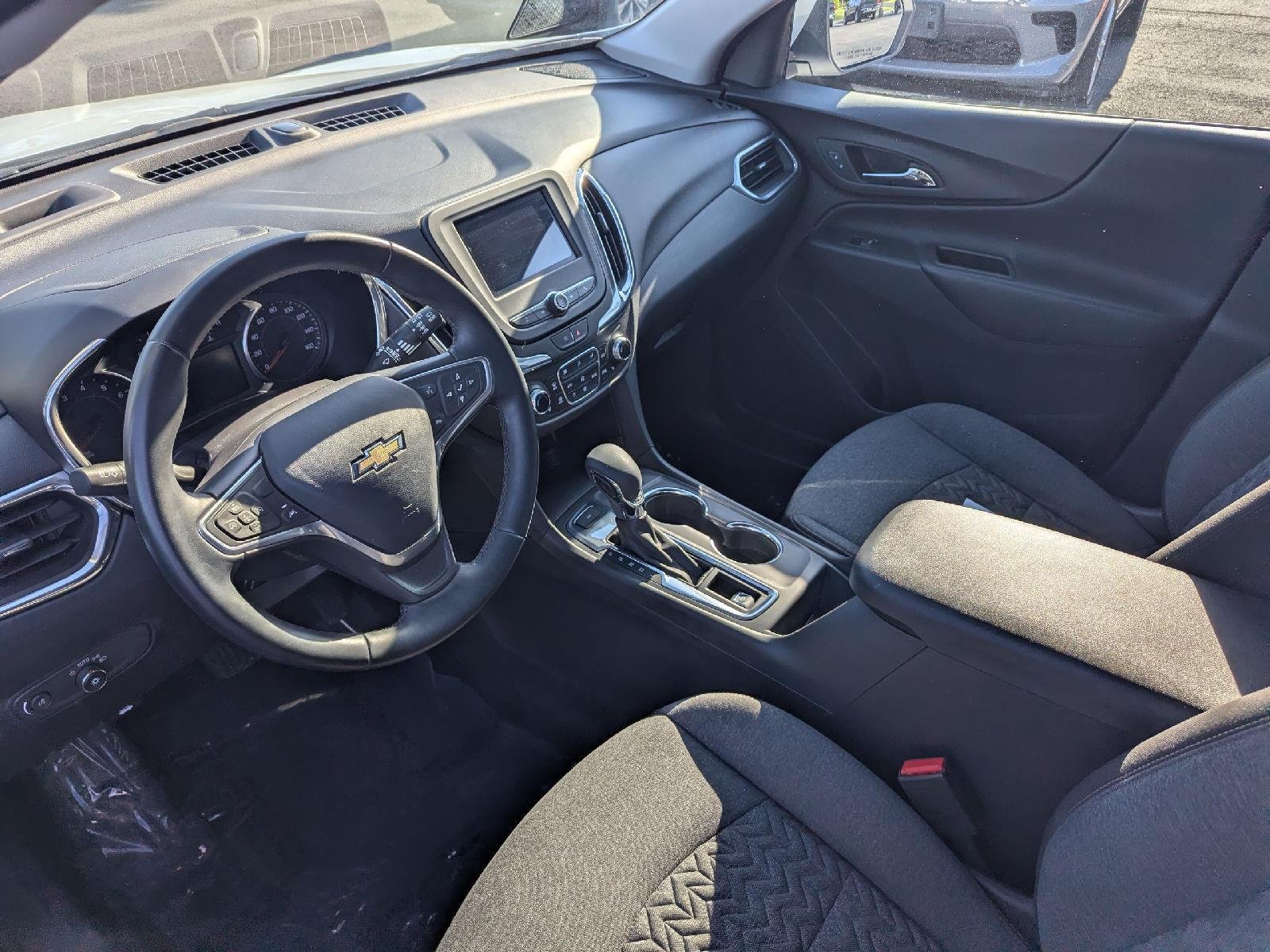 Used 2023 Summit White Chevrolet LT image 14