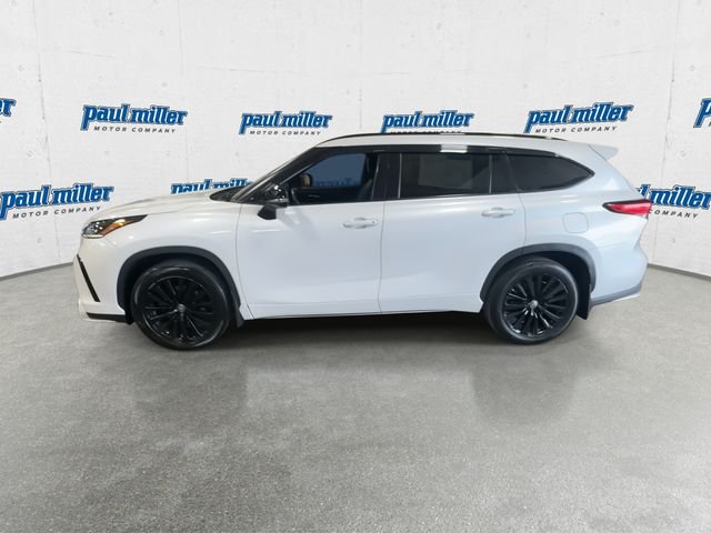 Certified Used 2023 Pearl Toyota XSE image 6