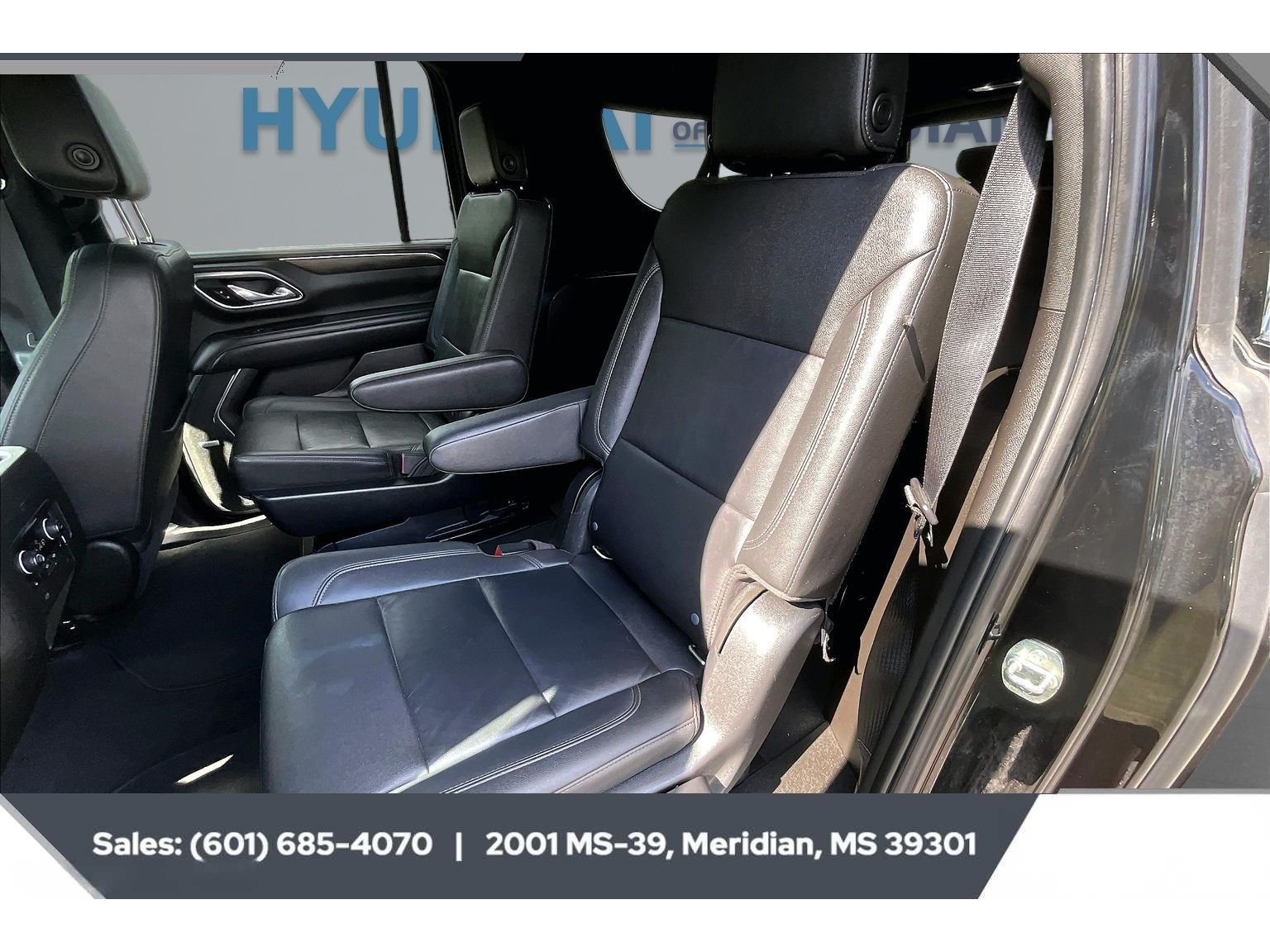 2021 Chevrolet Suburban Z71 - Photo 19