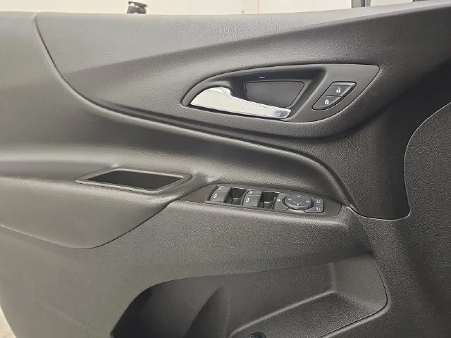 Used 2024 Summit White Chevrolet LT image 34