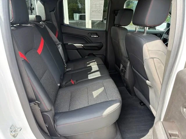 2023 Chevrolet Colorado Z71 - Photo 15