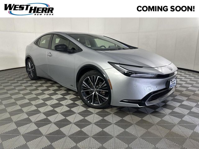 2025 Toyota Prius XLE