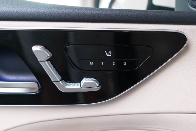 New 2026 Polar White Mercedes-Benz C 300 image 20