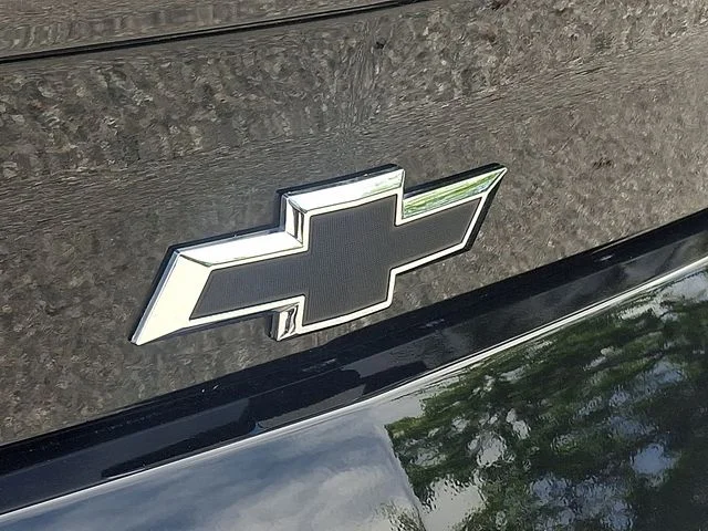 Used 2018 Black Chevrolet SS image 30
