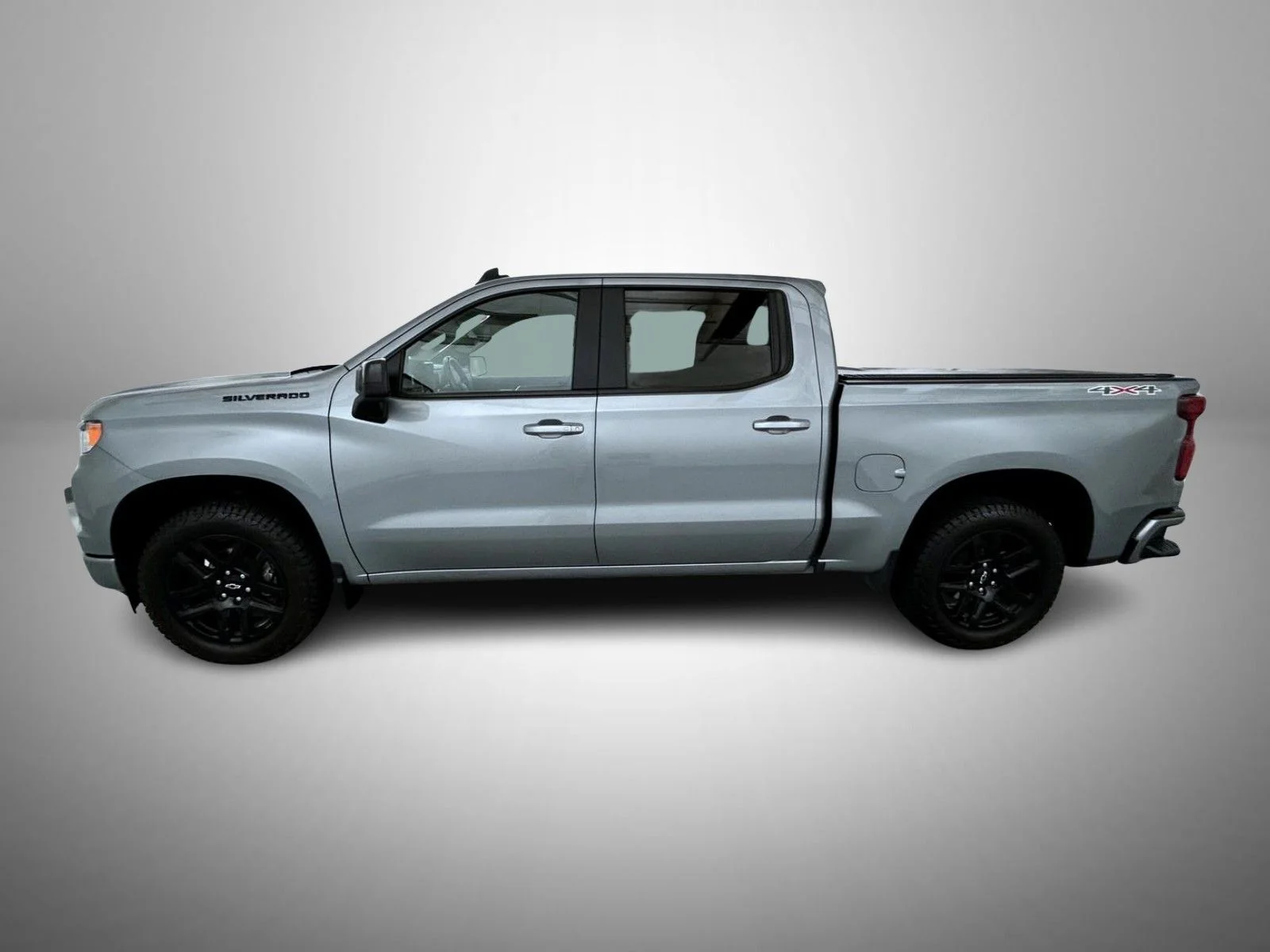 Used 2024 Gray Chevrolet RST image 8