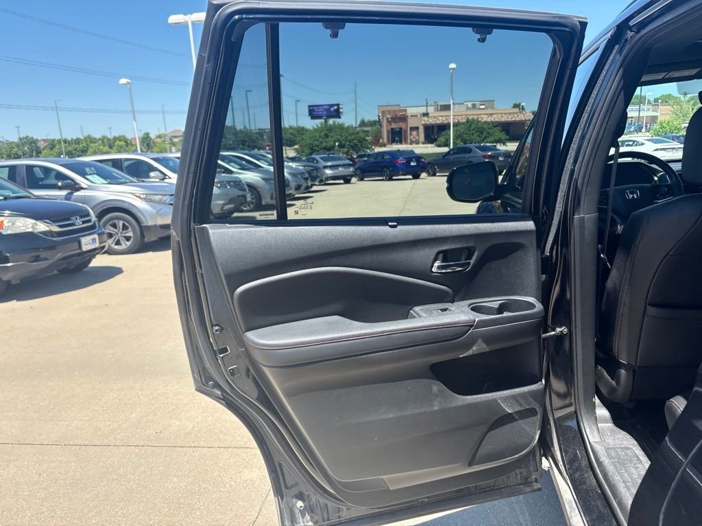 Used 2021 Black Honda Black Edition image 38