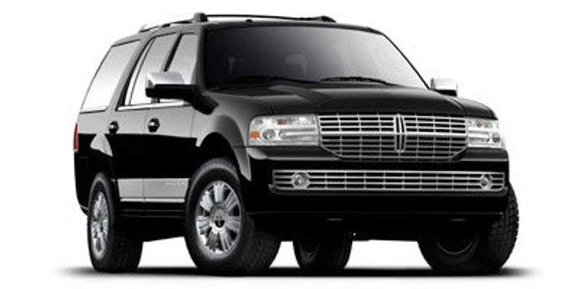 Pre-Owned 2011 Lincoln Navigator RWD Sport Utility