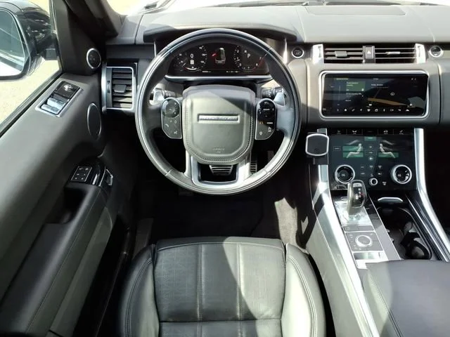 Used 2018  Land Rover HSE Dynamic image 7