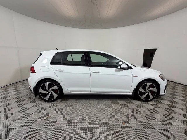 Used 2020 White Volkswagen Autobahn image 8