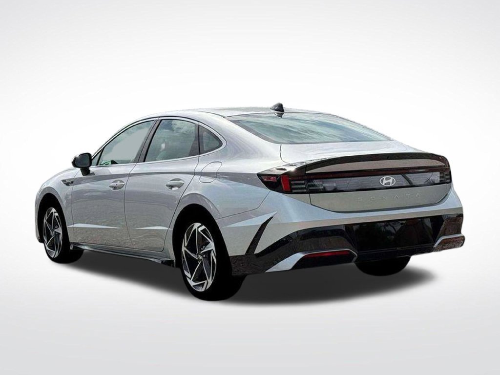 New 2026 Silver Hyundai SEL Sport image 24