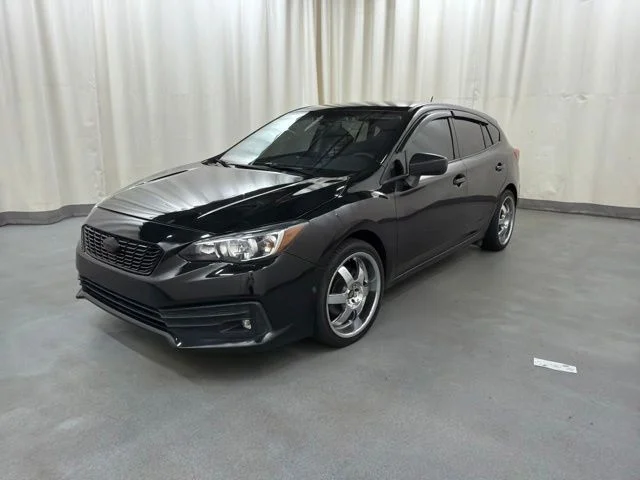 Used 2023 Black Subaru Base image 2