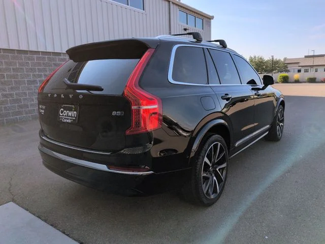Used 2023 Onyx Black Metallic Volvo  image 3
