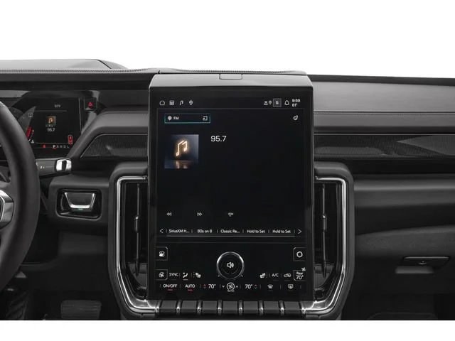 Used 2025 Midnight Pine GMC AT4 Ultimate image 7