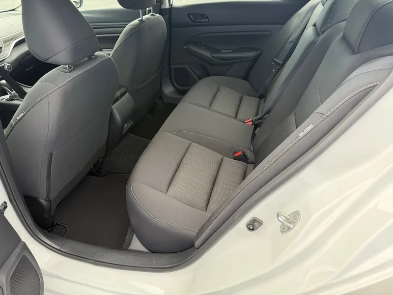 Used 2025 Glacier White Nissan SV image 17