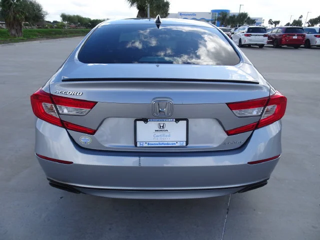 Used 2021 Lunar Silver Metallic Honda Sport image 18