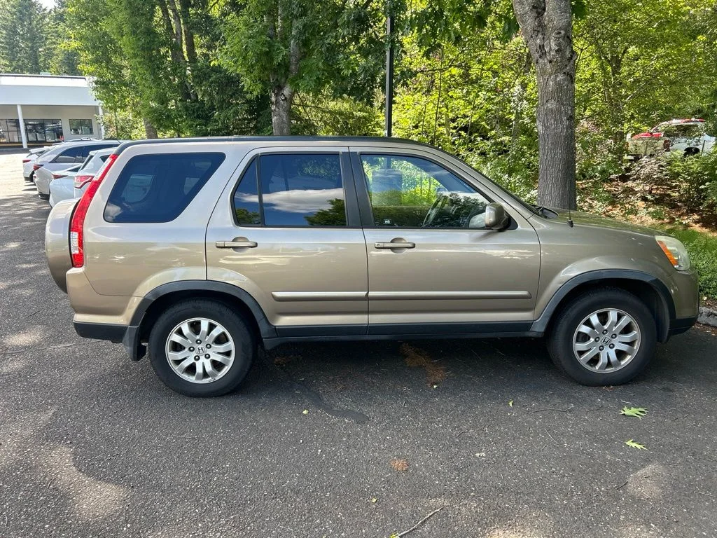 Used 2006 Honda CR-V SE with VIN JHLRD789X6C027868 for sale in Portland, OR