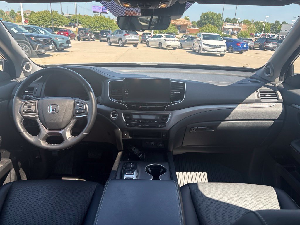 Certified Used 2024 Platinum White Pearl Honda RTL image 81