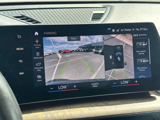 Used 2023 Black BMW xDrive28i image 23