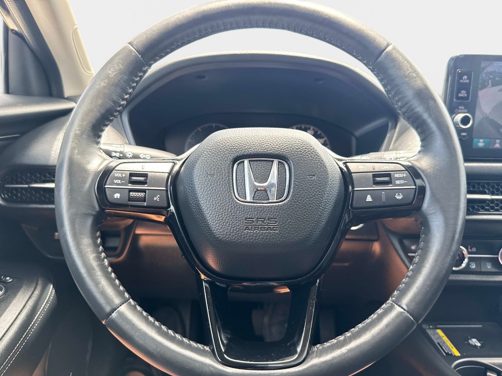 Used 2024 Crystal Black Pearl Honda EX-L image 26