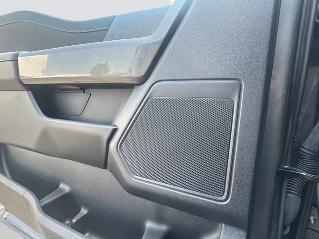 Used 2023 Gray Ford XLT image 31