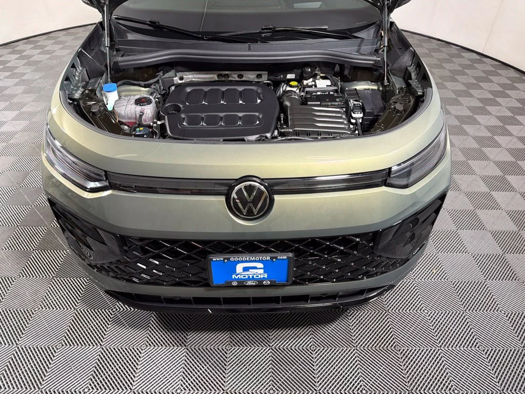Used 2026 Green Volkswagen SE R-Line Black image 25