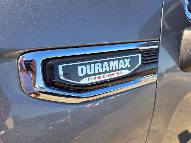 Used 2020 Gray GMC SLE image 12