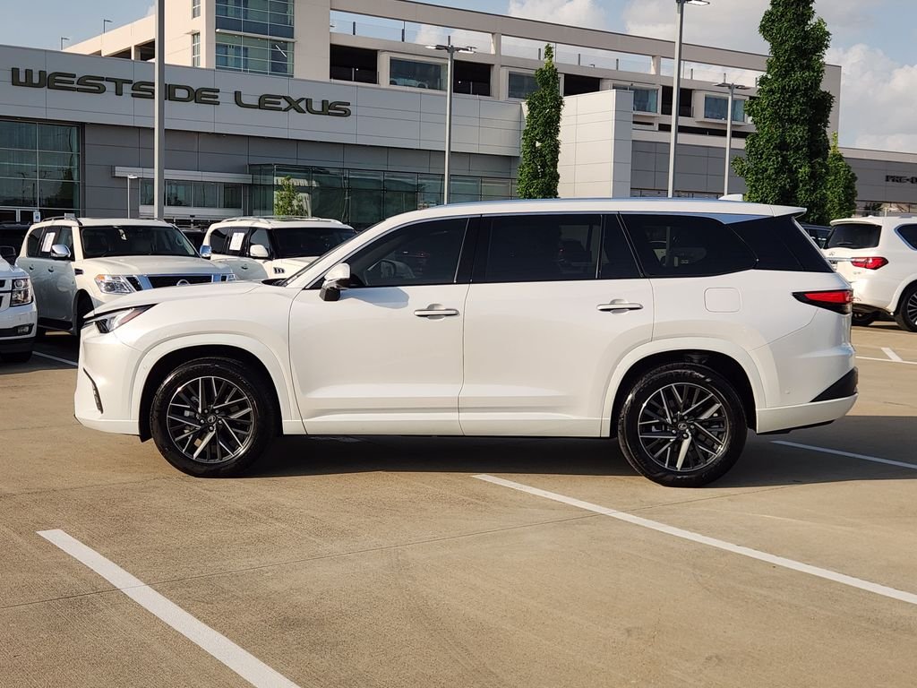 Certified Used 2026 Pearl Lexus 350 Premium image 4
