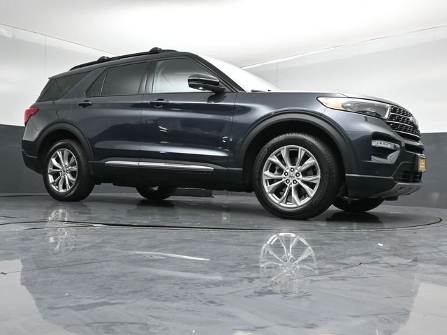 Used 2024 Blue Ford XLT image 36