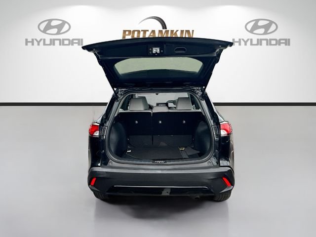 2022 Toyota Corolla Cross L - Photo 24