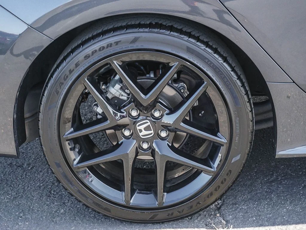 Used 2025 Gray Honda Sport image 8